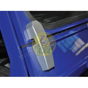 Land Rover Defender Billet Aluiminium Windscreen Brackets Silver