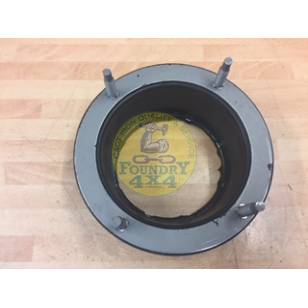 Land Rover Discovery 2 Td5 & V8 Front Turret Ring / Spring Isolator